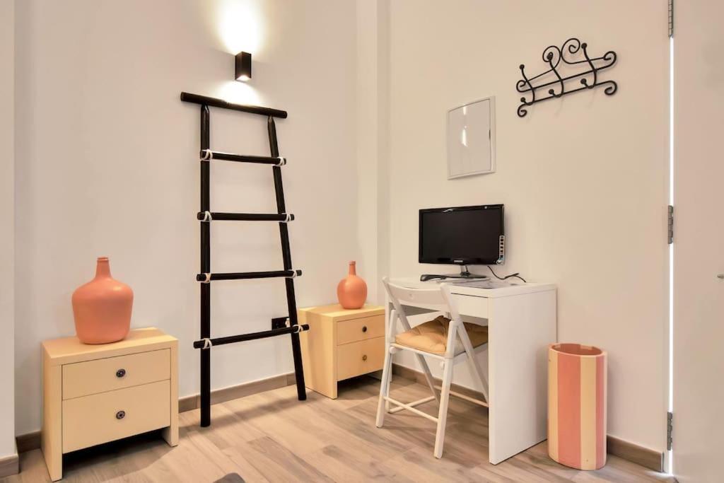 Moderno Loft En El Corazon Historico De Estepona - Casa Pepita 17 Экстерьер фото